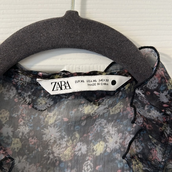 Zara XL ruffle blouse - Picture 4 of 6